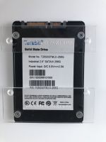 SSD fixé sur les supports